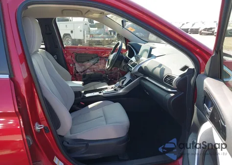 2018 Mitsubishi Eclipse Cross Se z USA, uszkodzony, nr VIN JA4AT5AA3JZ059583